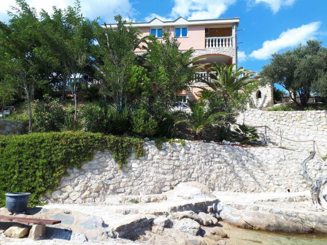 Apartments Horvat On Island Pag Влашичи Экстерьер фото