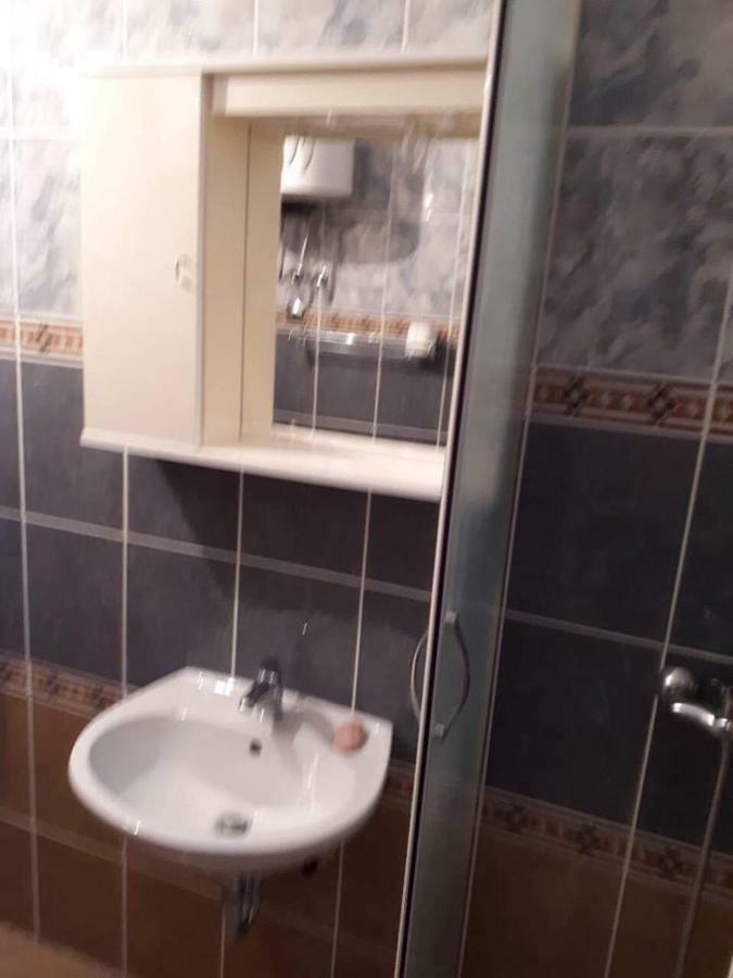 Apartments Horvat On Island Pag Влашичи Экстерьер фото